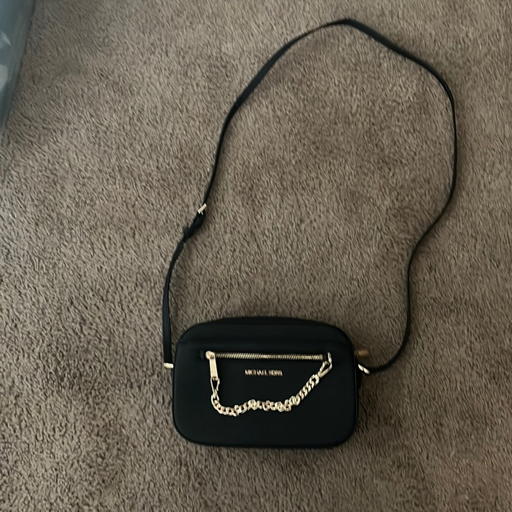 Cross Body Michael Kors Purse